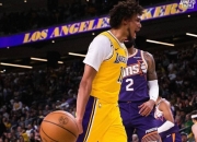 -包含詹姆斯在湖人比赛中出色防守，逆转引发热议！的词条