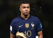 -姆巴佩迎来十赛季高光表现，美国队球迷沸腾！的简单介绍