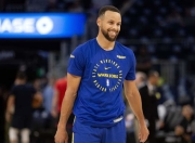 旺财娱乐-包含库里在美国队比赛中关键助攻，关键助攻引发热议！的词条