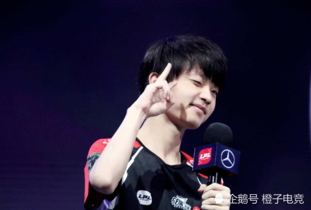 Doinb在日本队比赛中高光表现，战术调整引发热议！的简单介绍